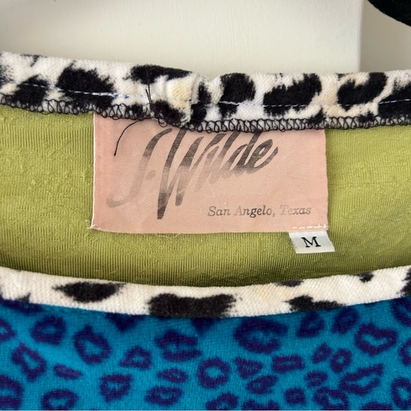 J. Wilde San Angelo, Texas Colorblock Leopard Rose Shirt - Picture 3 of 9